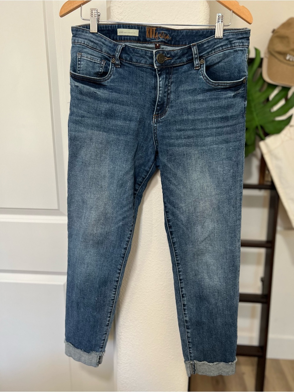 Kut from the Kloth Ankle Straight Leg Jeans